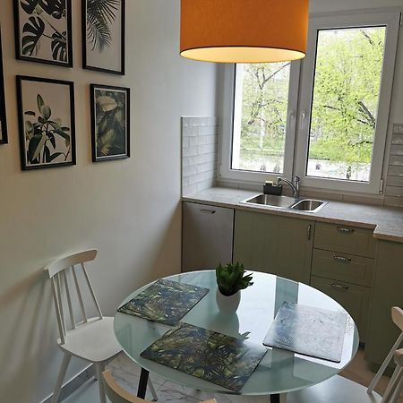 Lemon Tree Apartment Вроцлав Екстериор снимка